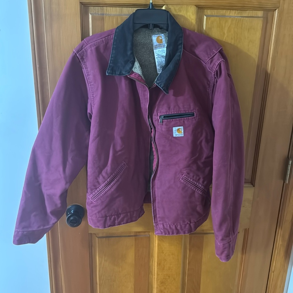 Women’s Carhartt coat